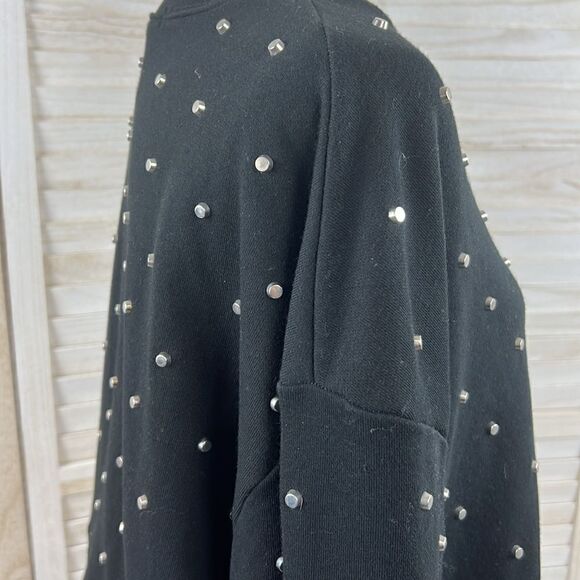3/$25 AQUA Silver Studded Cropped Sweatshirt Sweater Medium - Picture 7 of 14